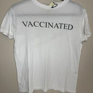 Ragdoll White Graphic T-Shirt – “Vaccinated” Front, Size Small (NWT)